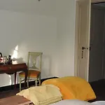 Bed & Breakfast Chateau D'arfeuilles Et Tables D'hotes