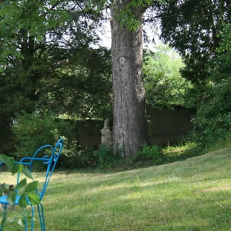 Chateau D'arfeuilles Et Tables D'hotes Frühstückspension