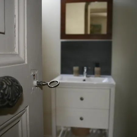 Bed & Breakfast Chateau D'arfeuilles Et Tables D'hotes