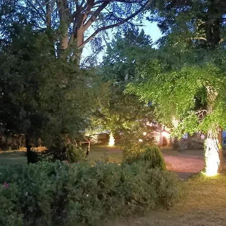 Château D'arfeuilles Et Tables D'hôtes