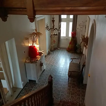 Château D'arfeuilles Et Tables D'hôtes * Arfeuilles