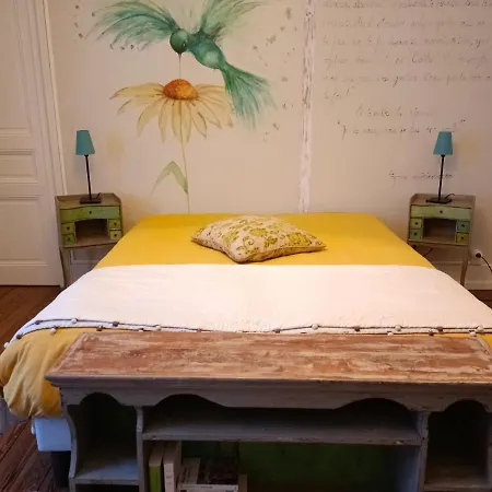 Château D'arfeuilles Et Tables D'hôtes Couette-café *