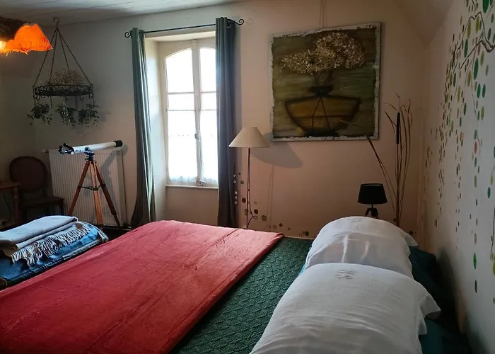 Bed & Breakfast Chateau D'arfeuilles Et Tables D'hotes Arfeuilles