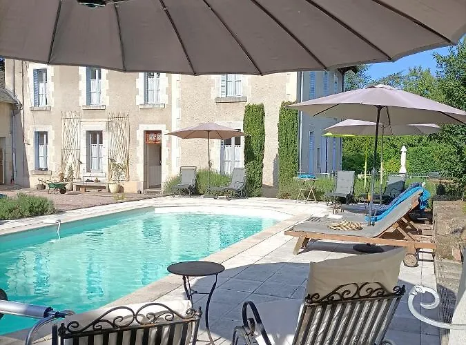 Chateau D'arfeuilles Et Tables D'hotes *